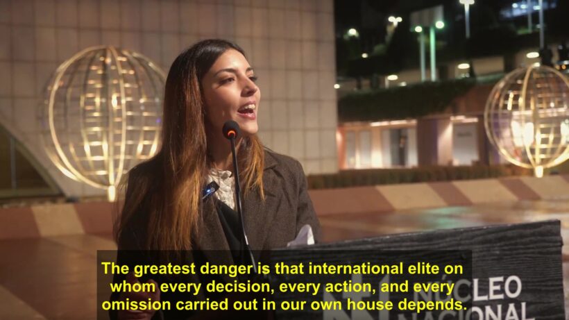 Isabel Peralta identifies the real powers behind “democratic” politics: speech in front of BlackRock headquarters, Madrid